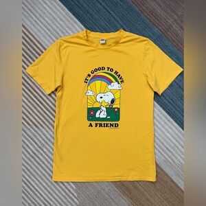 Yellow Snoopy t-shirt women’s medium brief insanity